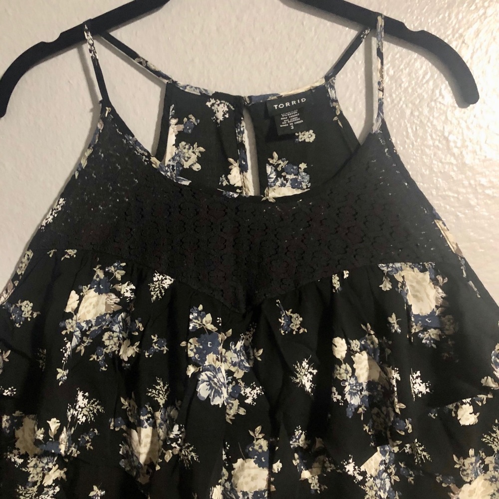 Torrid Ruffle Floral Tank Top - Picture 8 of 10